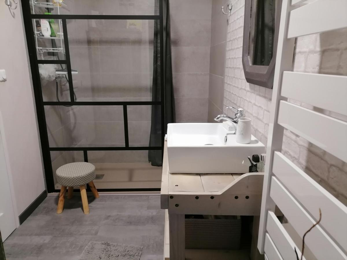 Appartement La croix landolle à Châteaubernard Extérieur photo